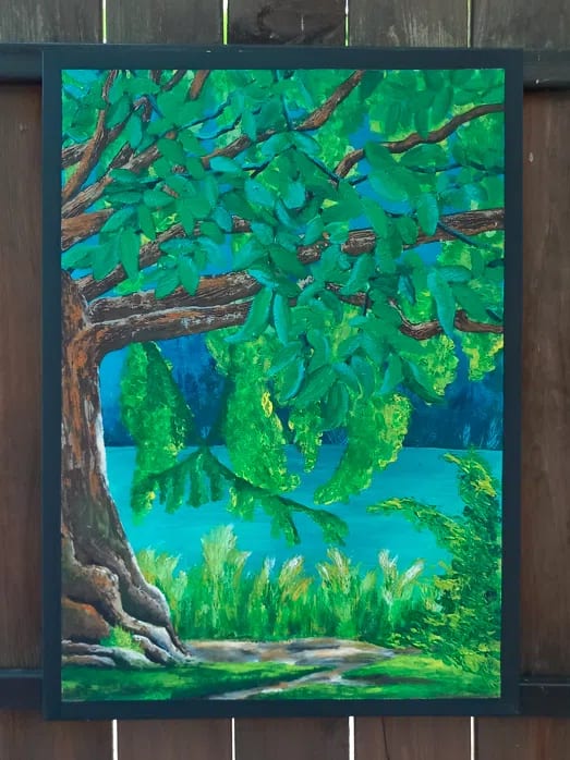 Tree by the river