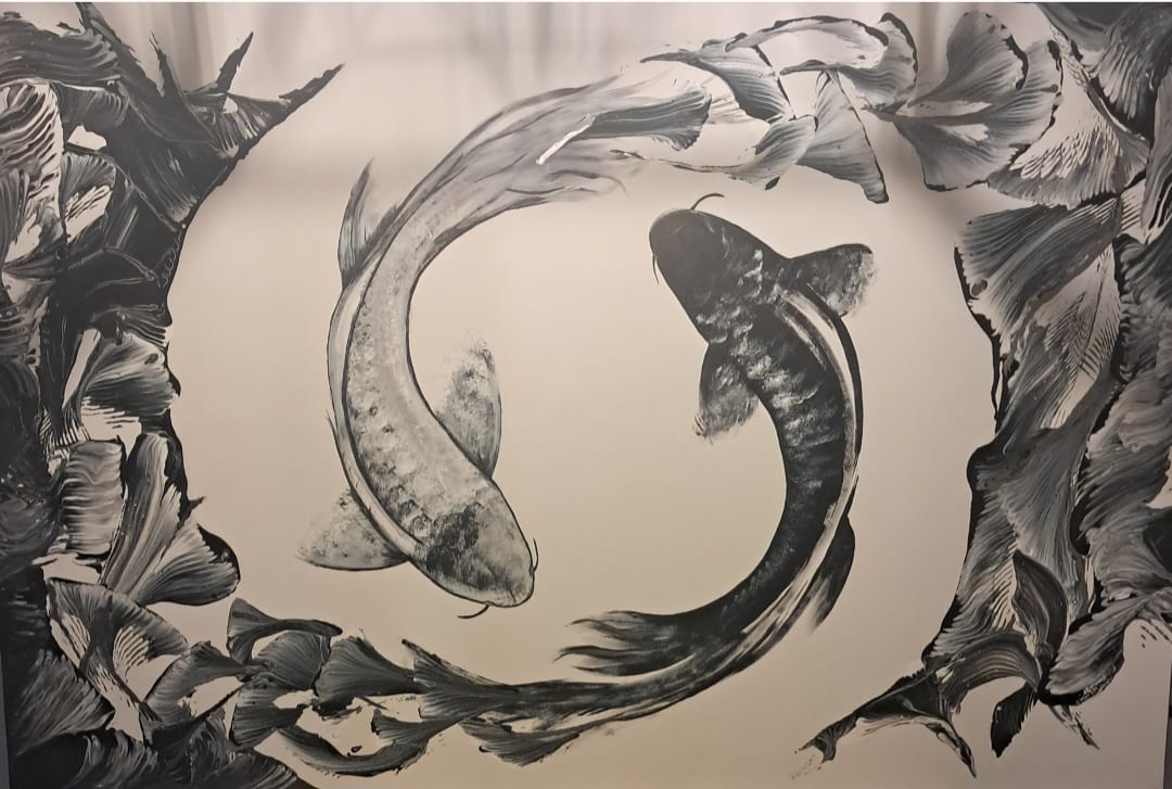Flowing Harmony black/white